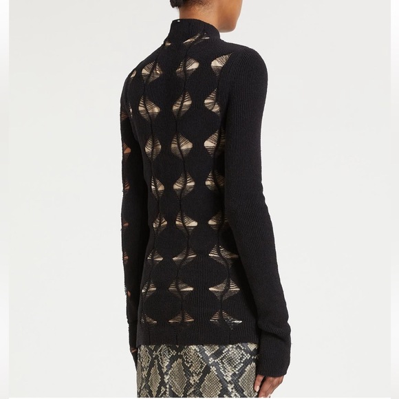 Sportmax Max Mara Mock Neck Sweater Top Size: Medium US4/6 Spring/Summer/Fall - Picture 4 of 12